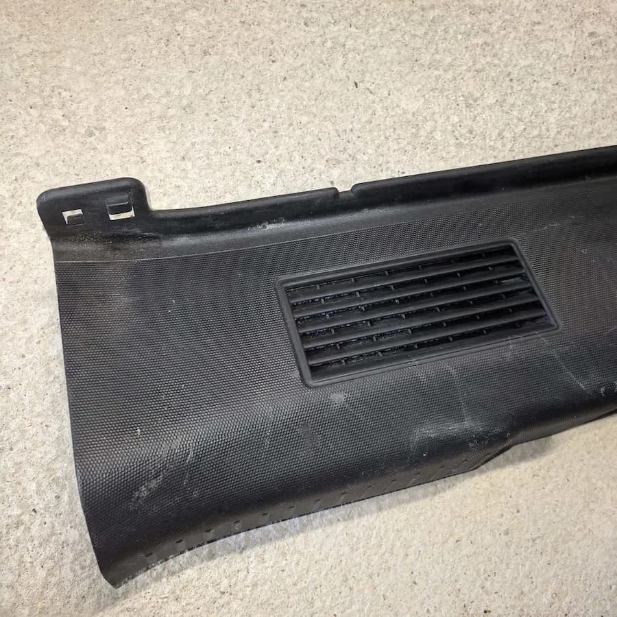 Накладка замка багажника Honda Fit, OEM 84640SAA0030 — фото 2