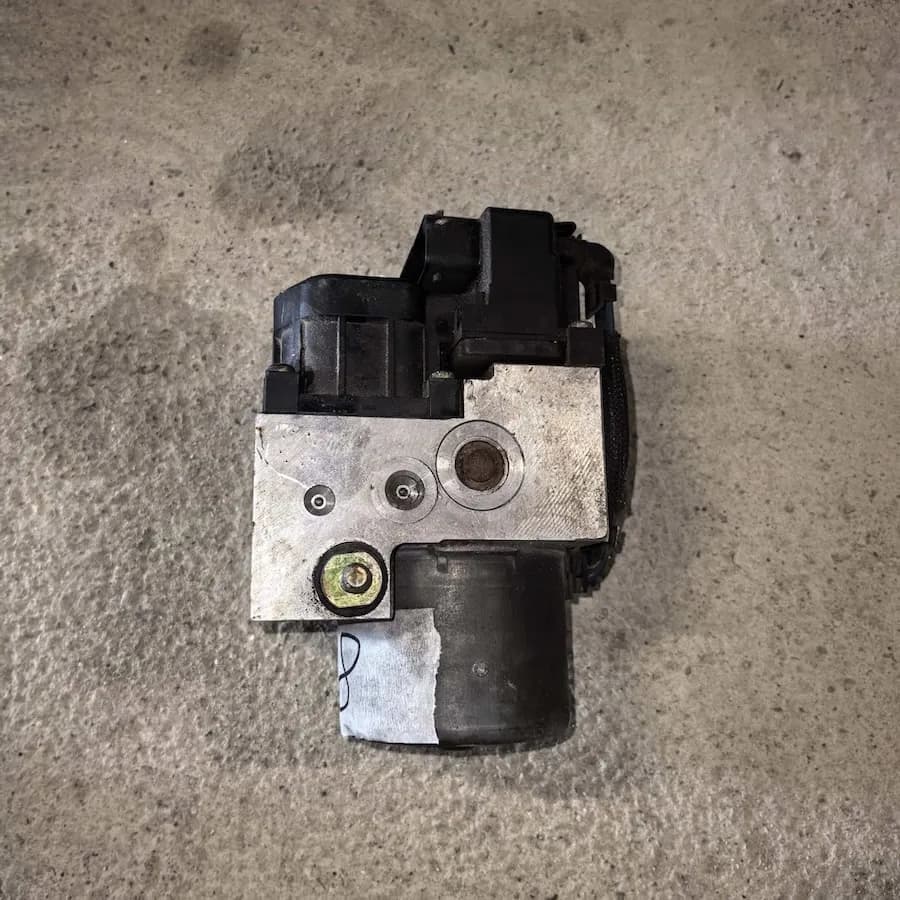 Блок ABS Nissan Primera, OEM 47660AU003 — фото 2