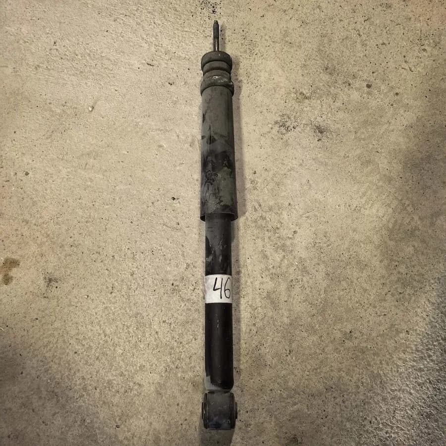 Задний амортизатор, OEM MR594488
