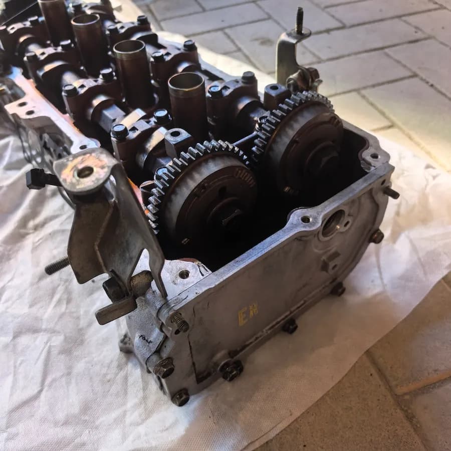 ГБЦ Nissan Sunny, OEM 110406N000 — фото 8
