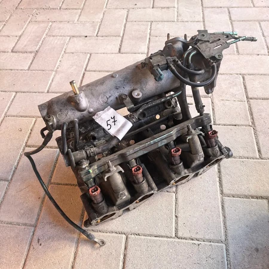 Впускной коллектор в сборе, OEM 140014M560
