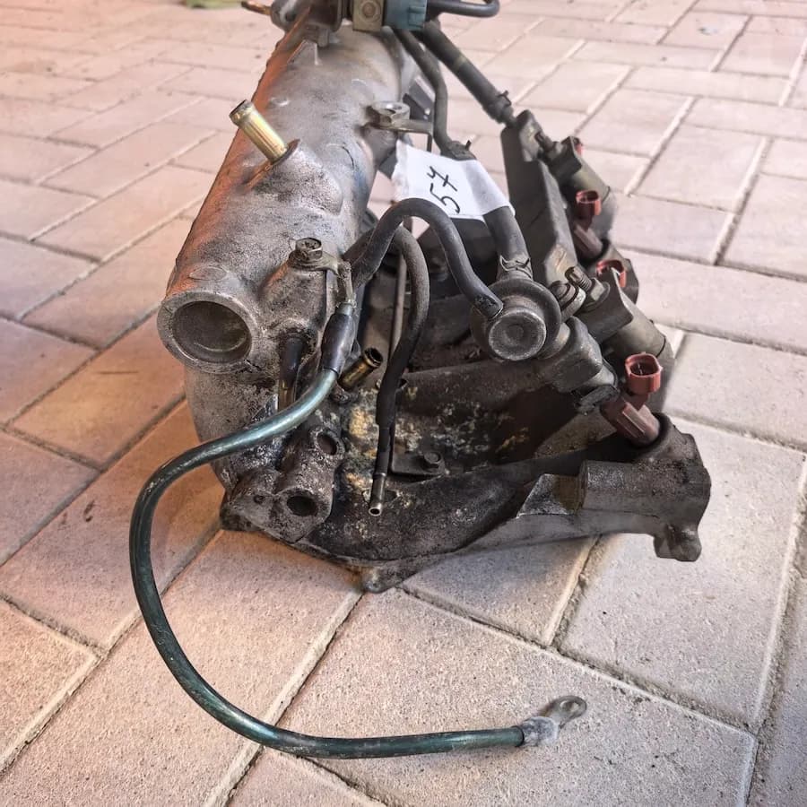 Впускной коллектор в сборе Nissan Sunny, OEM 140014M560 — фото 5
